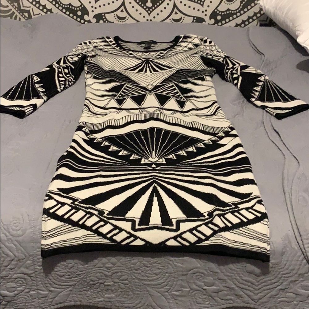 Forever21 Knit Bodycon Mini Dress (Black&White)